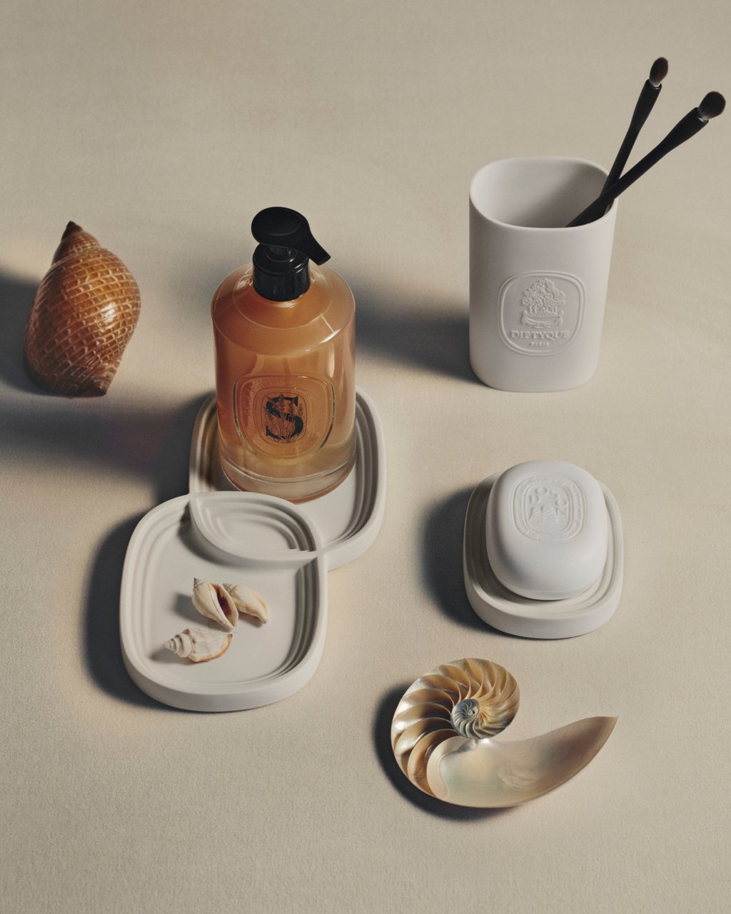 Diptyque キャニスターS オーバル ポーセリン 陶器 ディプティック キャニスターS - オーバル – Diptyque Paris