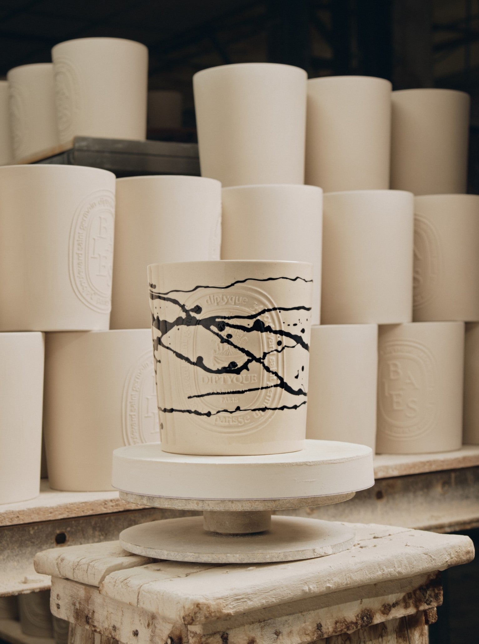 ディプティックの特別なオリジナルキャンドル（MAISON DIPTYQUE PARIS
