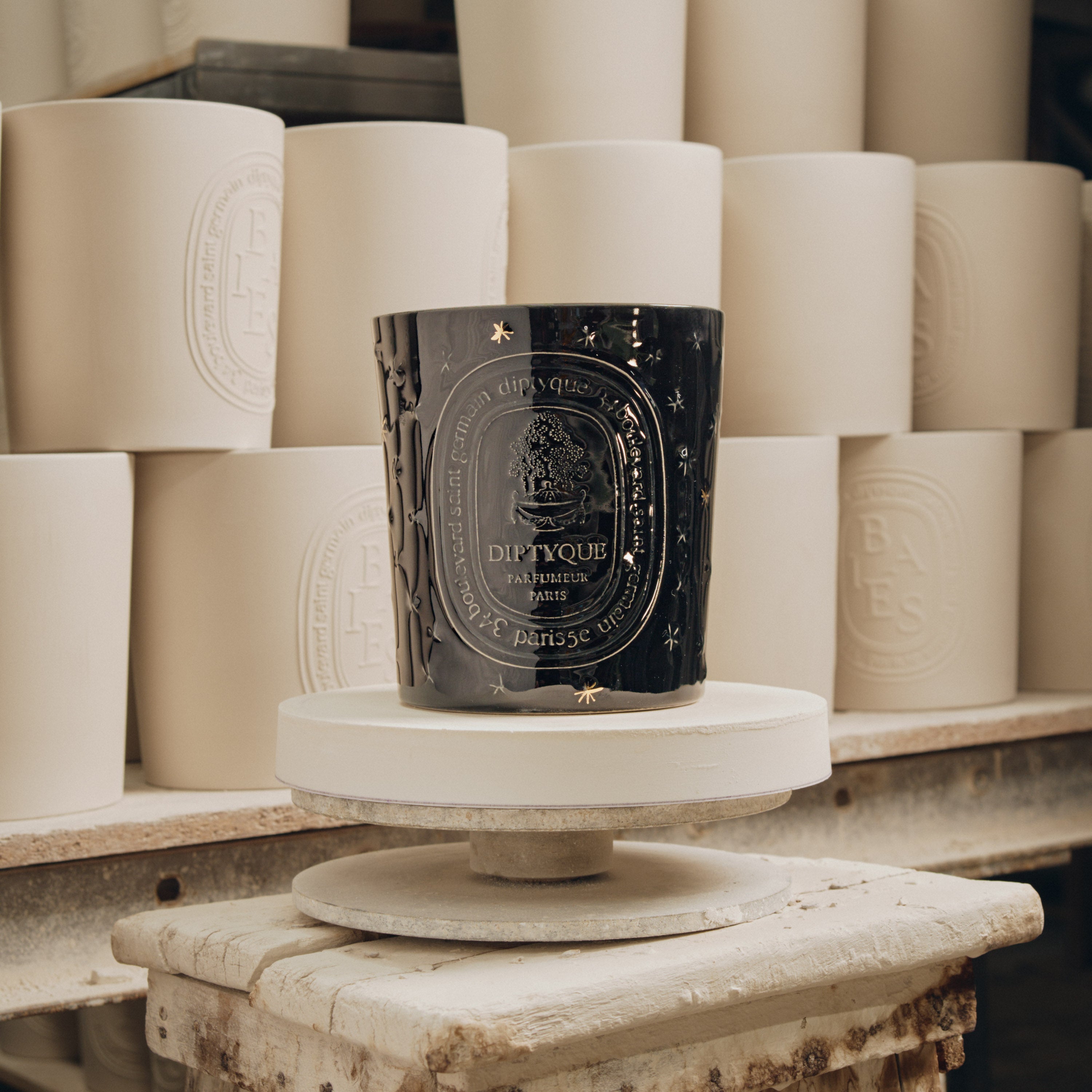 ディプティックの特別なオリジナルキャンドル（MAISON DIPTYQUE PARIS