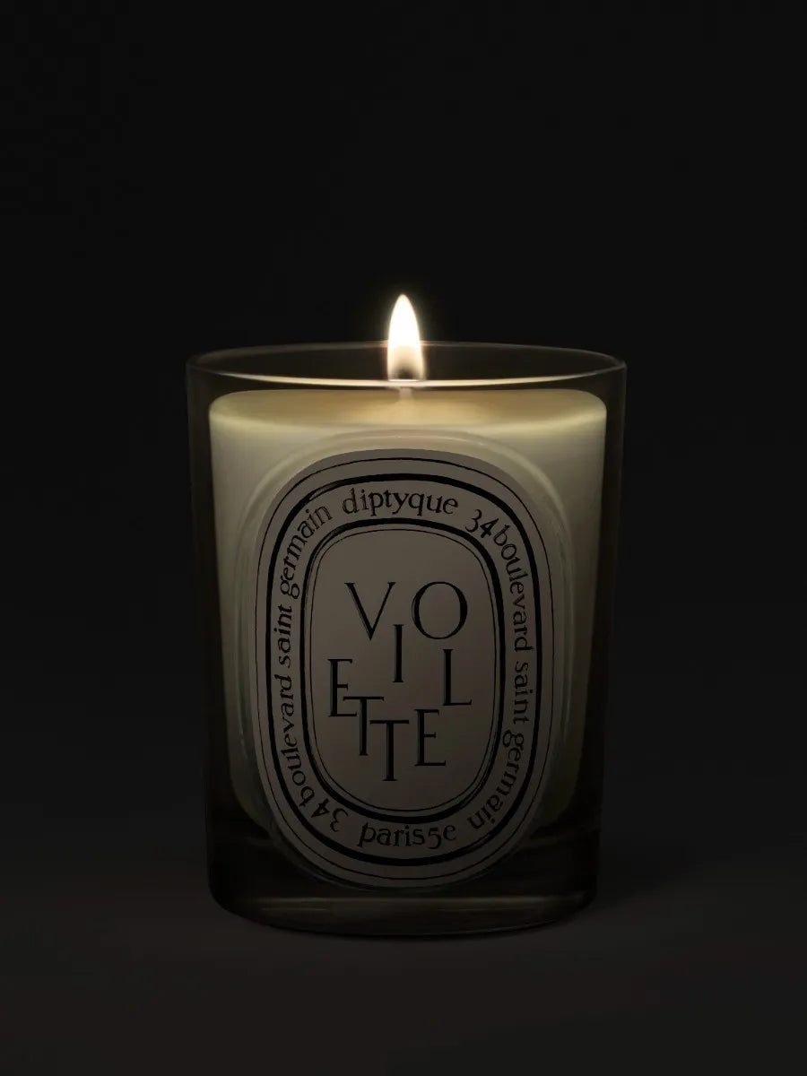 Violette (ヴィオレット) - クラシック キャンドル – Diptyque Paris Violette (ヴィオレット) - クラシック キャンドル – Diptyque Paris