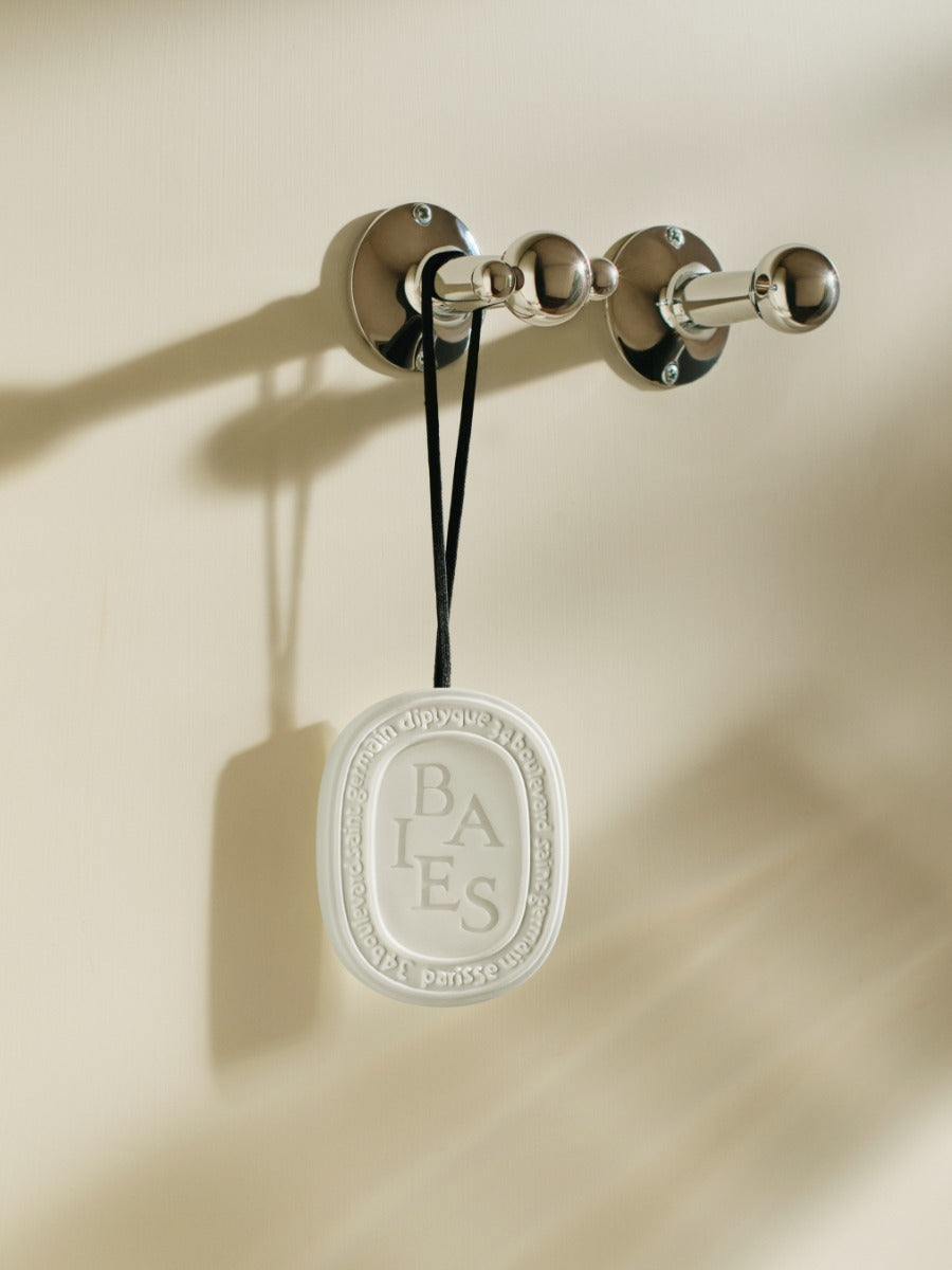 【未開封】ディプティック　香りのオーバル　Baies（べ） Baies（べ） - 香りのオーバル – Diptyque Paris